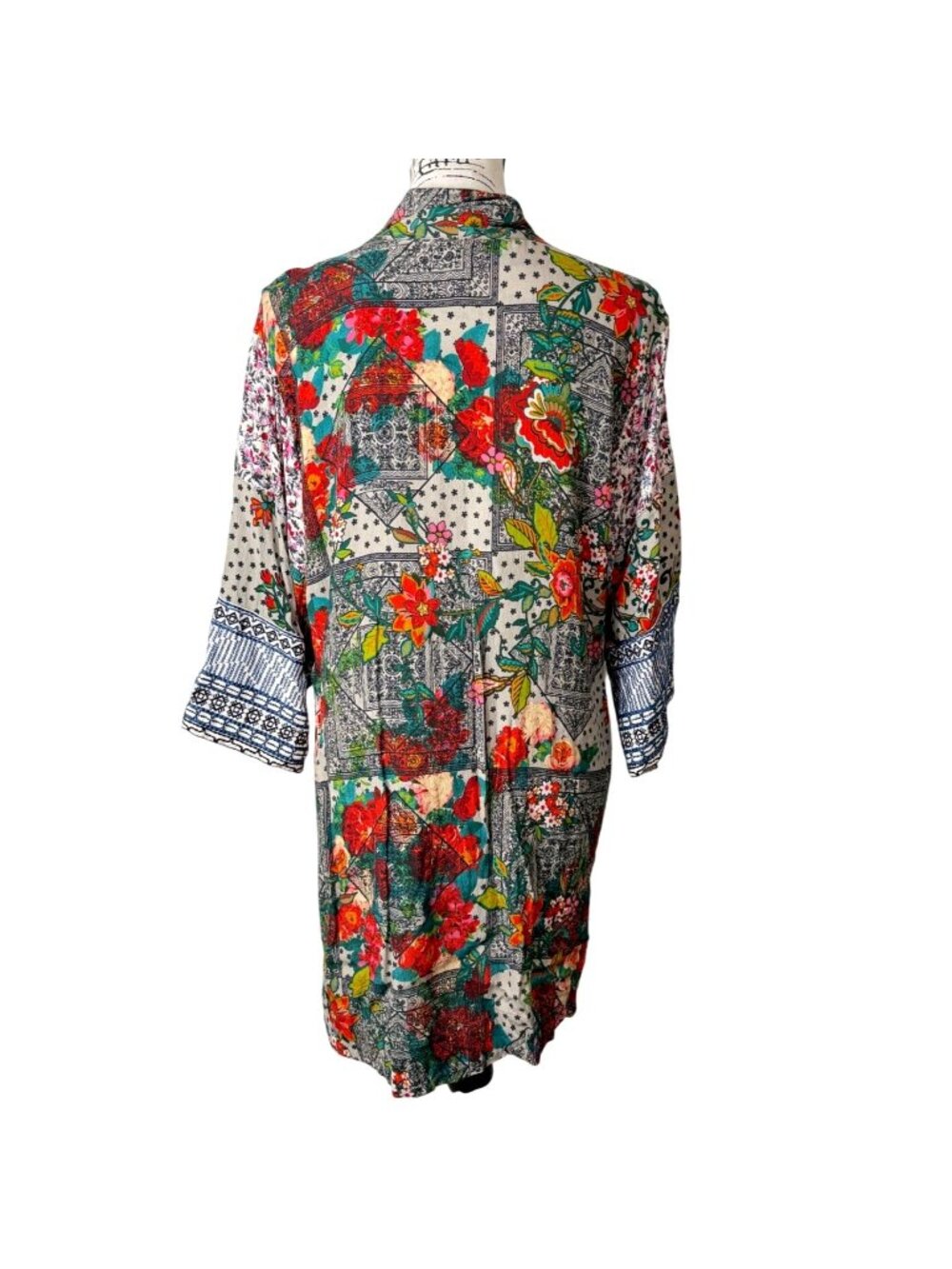 Vincente Womens Size L Open Front Kimono Embroidered Floral Boho Cardigan Gray - Picture 3 of 8